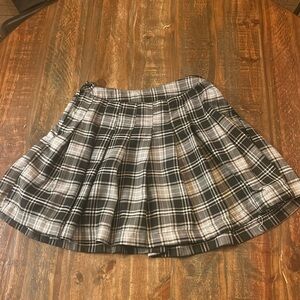 Black and white pleated skirt